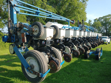 Main image Kinze 3600