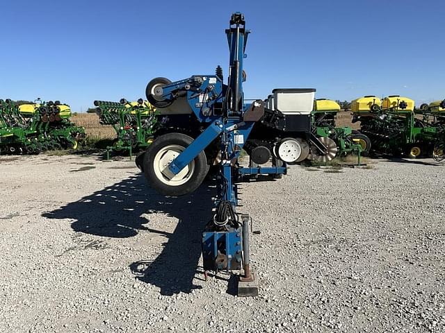 Image of Kinze 3600 equipment image 1