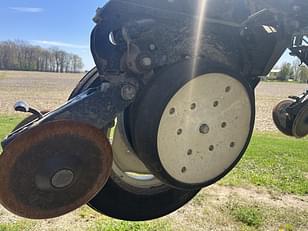 Main image Kinze 3600 40