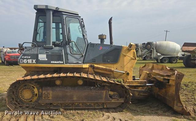 Image of Komatsu D61EX-12 equipment image 3