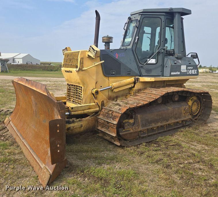 2001 Komatsu D61EX-12 Equipment Image0