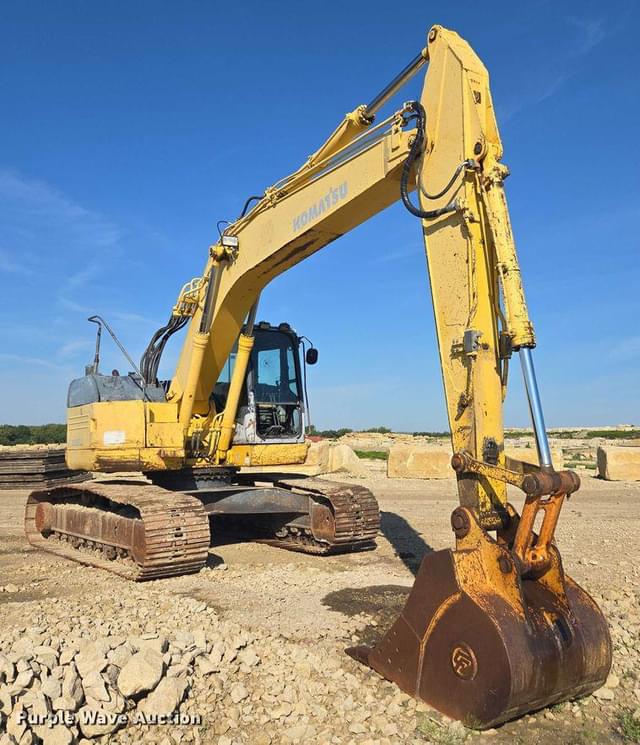 Image of Komatsu PC228USLC-3 equipment image 2