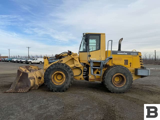 Image of Komatsu WA380 equipment image 1