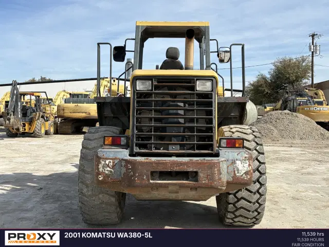 Image of Komatsu WA380-5L equipment image 3