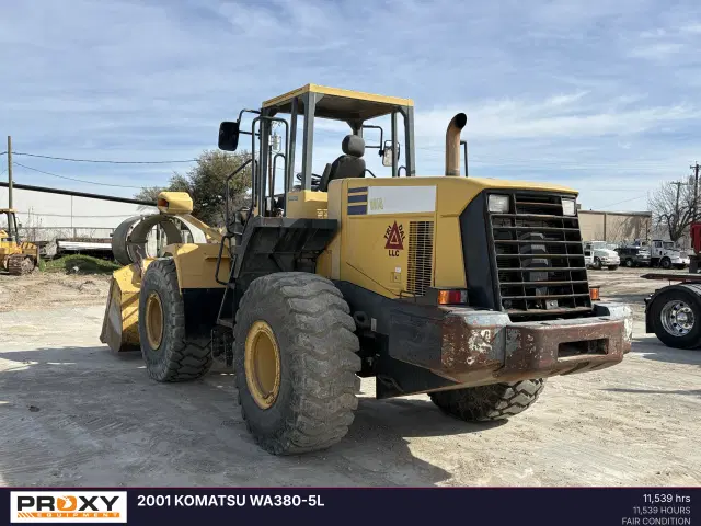 Image of Komatsu WA380-5L equipment image 4