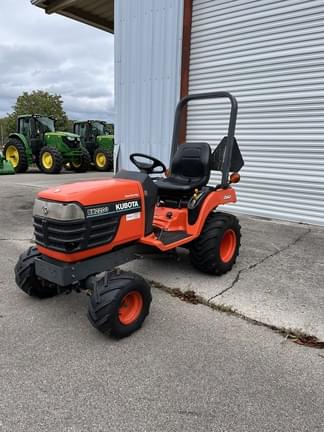 Image of Kubota BX2200D equipment image 2