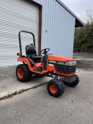 2001 Kubota BX2200D Equipment Image0