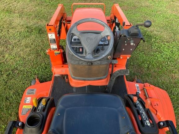 Image of Kubota BX2200D equipment image 4
