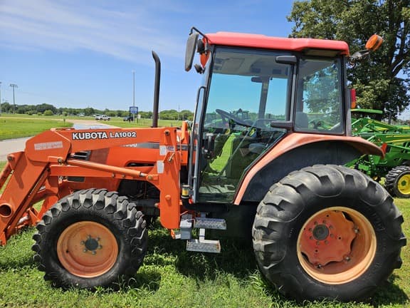 Image of Kubota M4900 equipment image 1