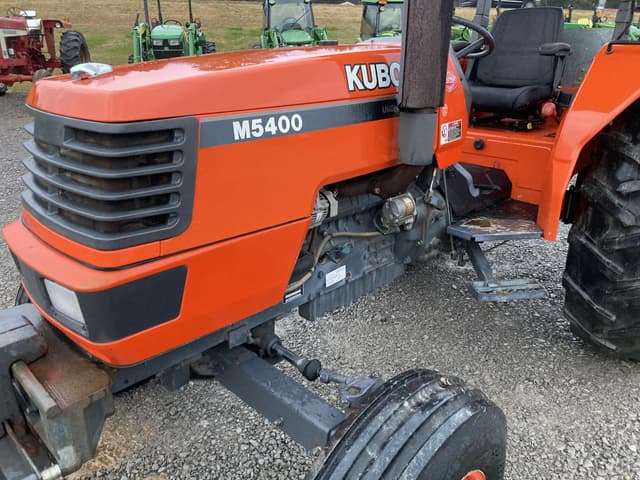 Image of Kubota M5400 equipment image 2