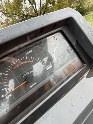 Image of Kubota M5700 Image 1