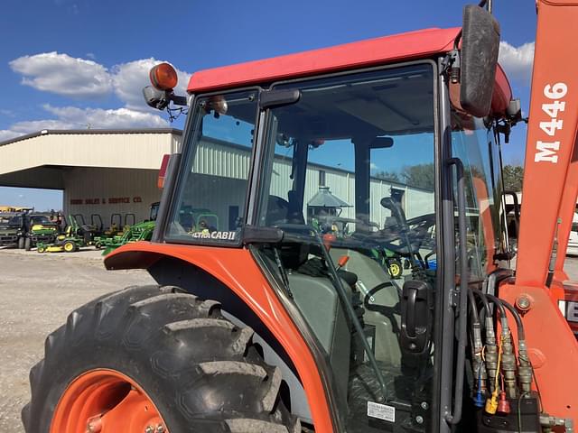 Image of Kubota M6800 equipment image 2