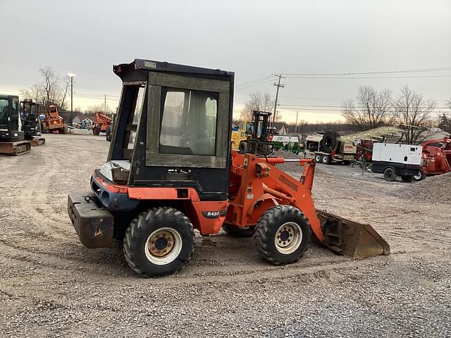 Image of Kubota R420 equipment image 4