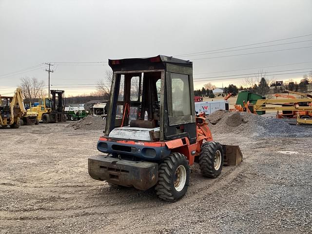 Image of Kubota R420 equipment image 3