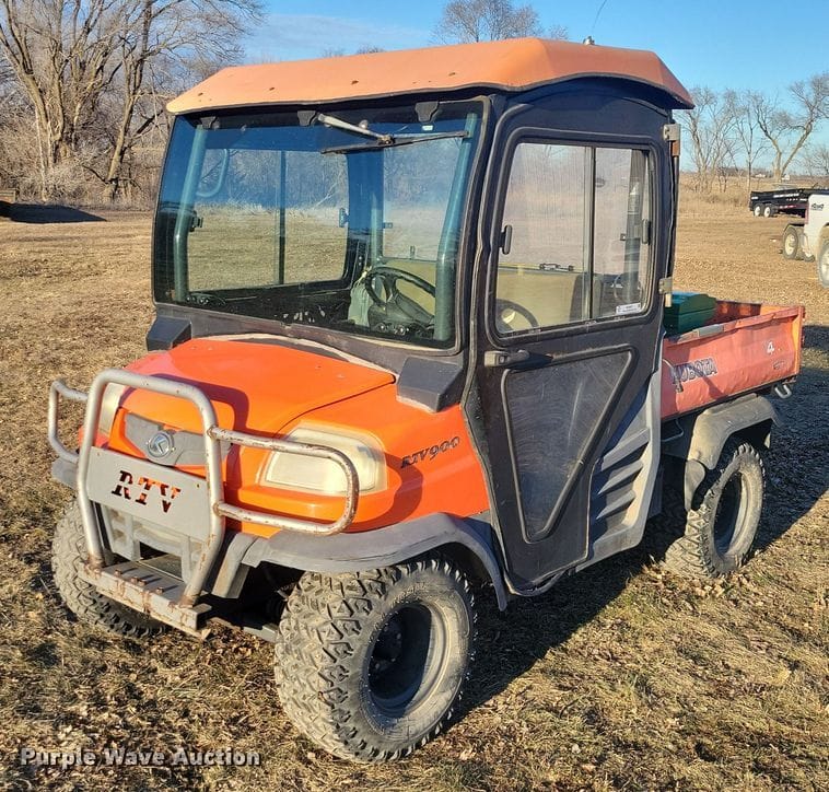 2001 Kubota RTV900 Equipment Image0