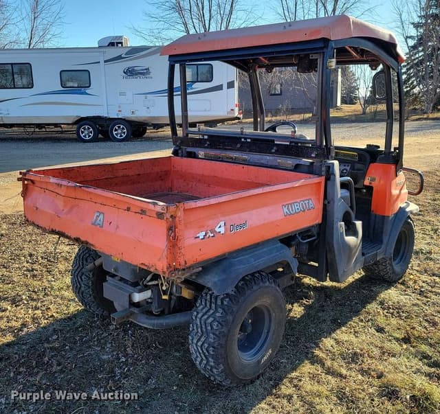 Image of Kubota RTV900 equipment image 4