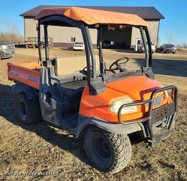 Image of Kubota RTV900 equipment image 2