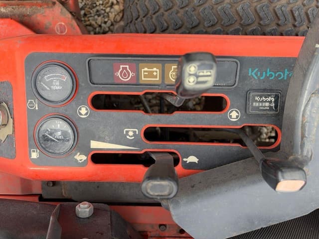Image of Kubota ZD25 equipment image 4