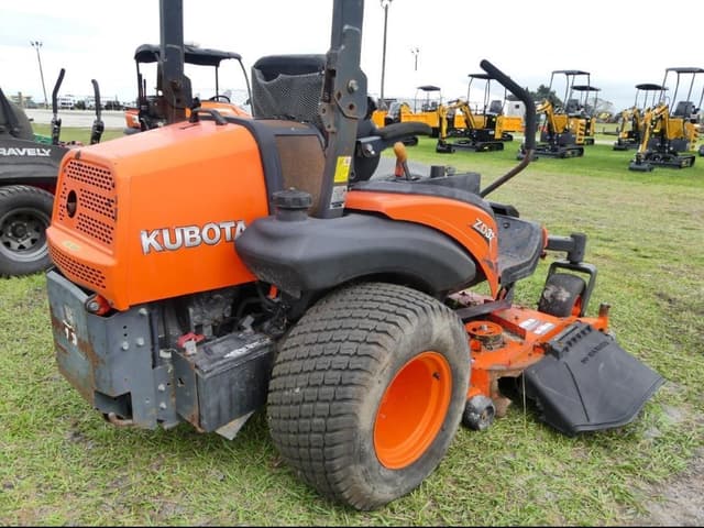 Image of Kubota ZD326 equipment image 3