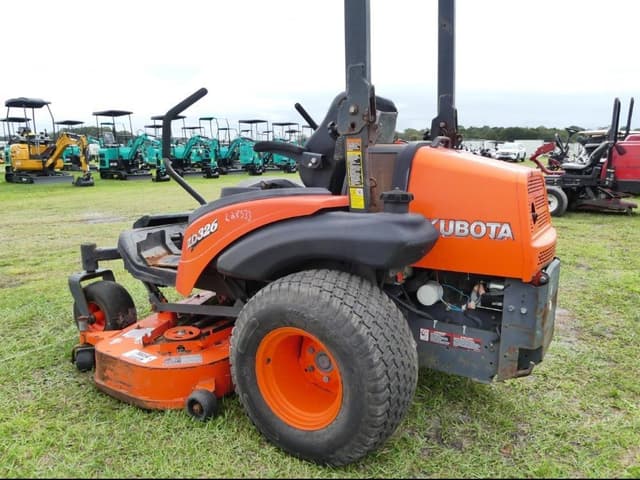Image of Kubota ZD326 equipment image 2