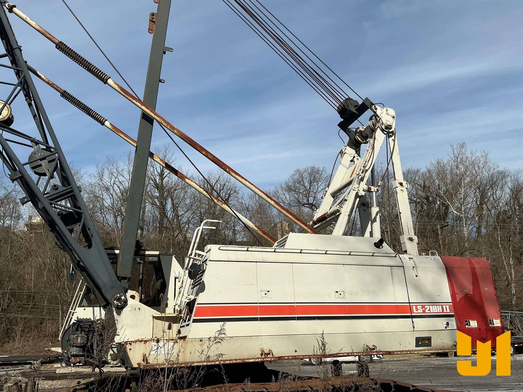 2001 Link-Belt LS218 Equipment Image0