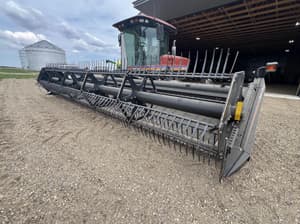 2001 MacDon 9350 Image
