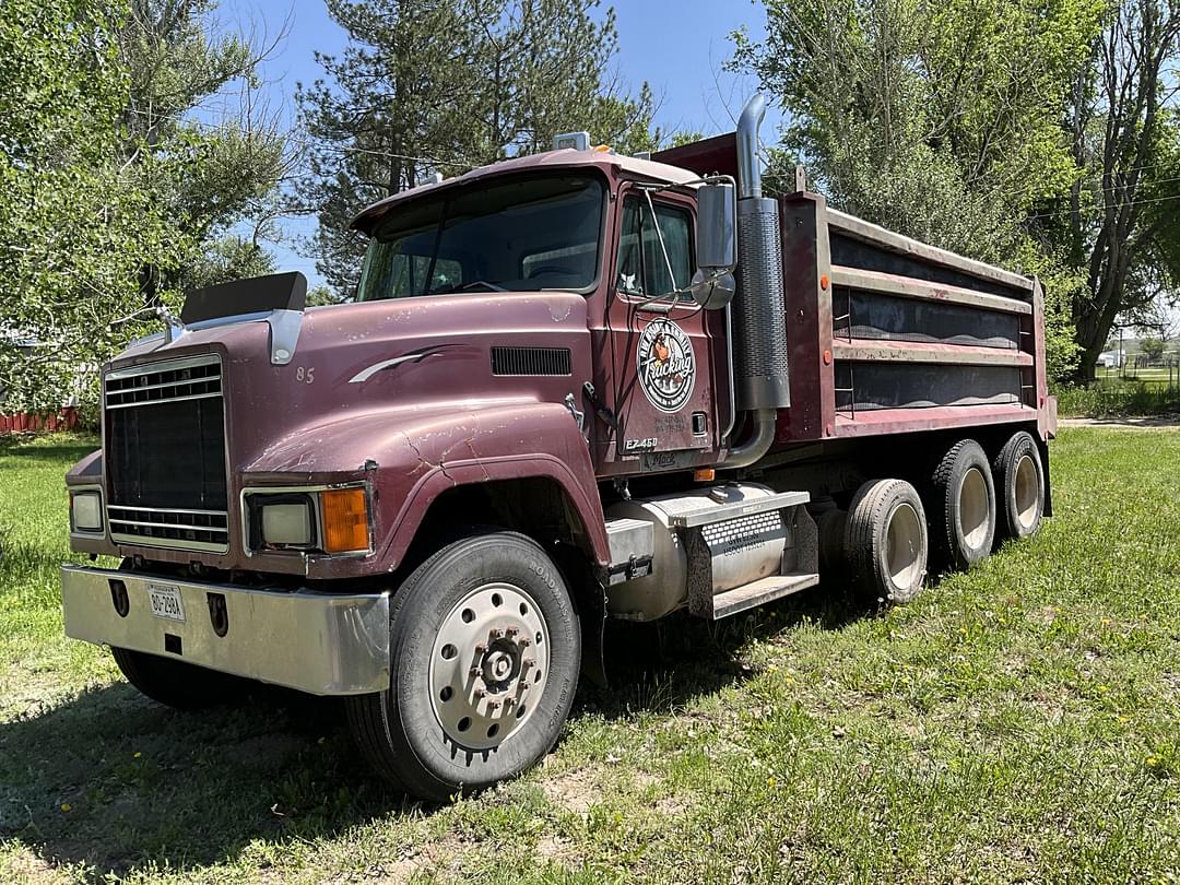 Image of Mack CH613 Primary image