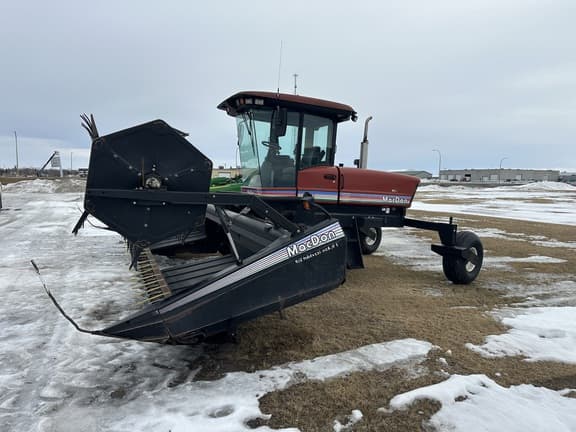 Image of MacDon 9250 equipment image 1