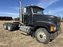 2001 Mack CH613 Image