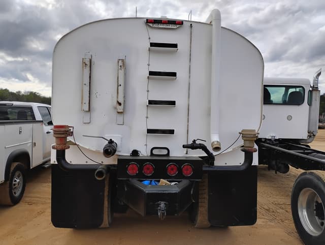 Image of Mack CH613 equipment image 2