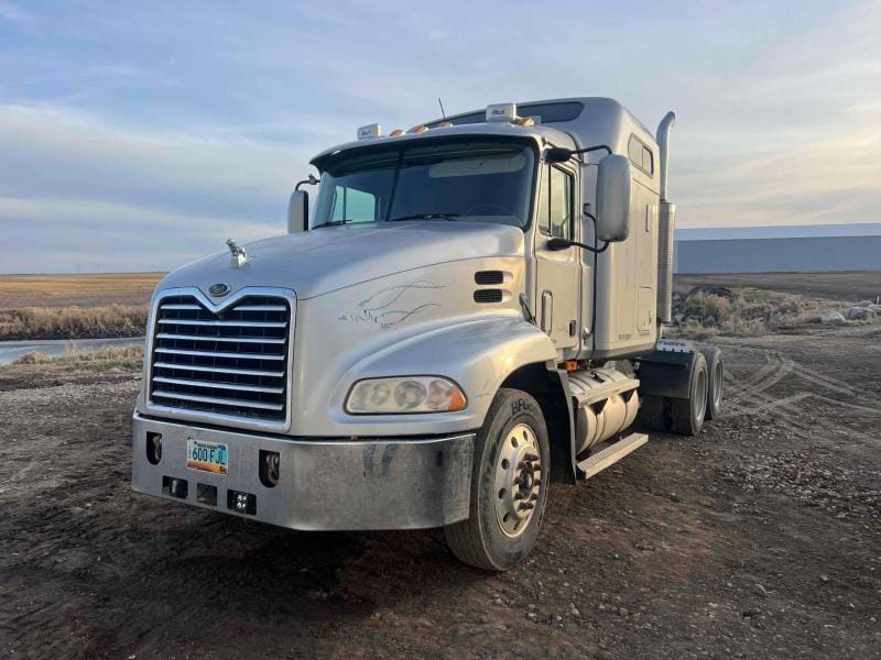 Main image Mack CX600