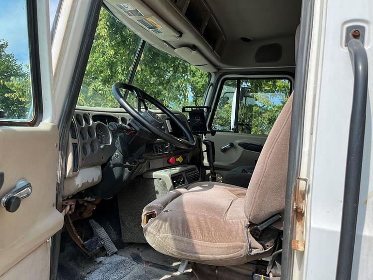 Main image Mack CX613 10