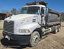 2001 Mack CX613 Image