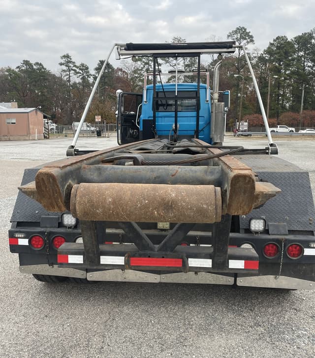 Image of Mack RD688S equipment image 3