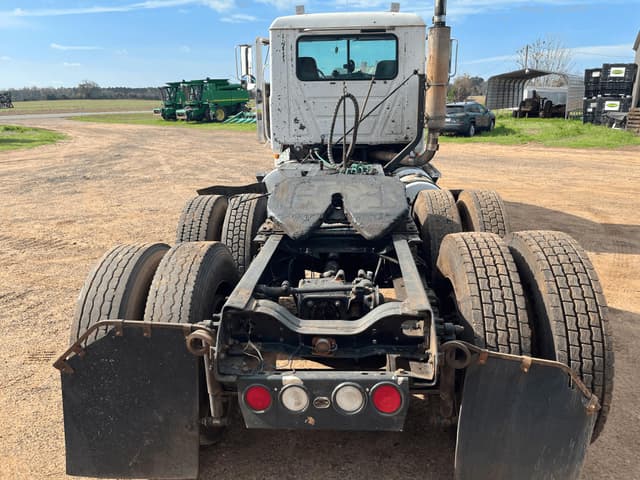 Image of Mack 600 equipment image 4