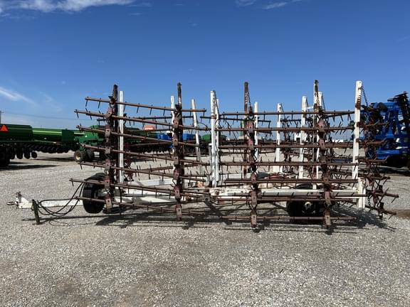 Image of Martens 1042 Primary image