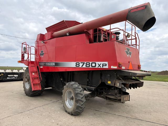 Image of Massey Ferguson 8780XP equipment image 4
