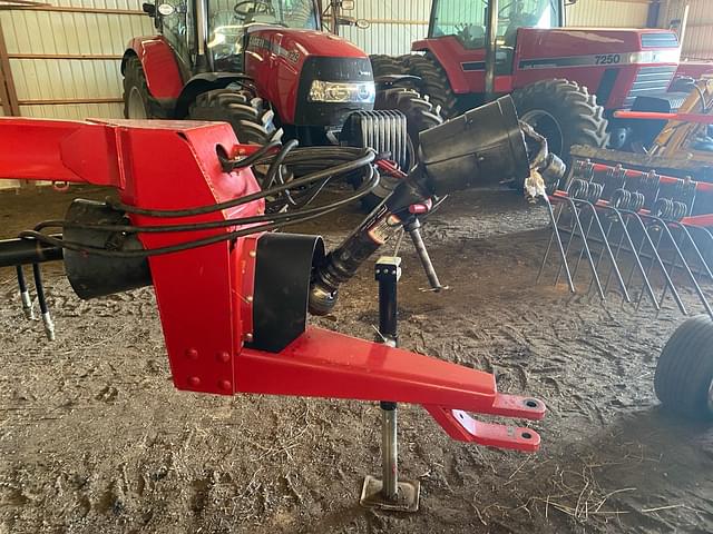Image of New Holland 1411 equipment image 1