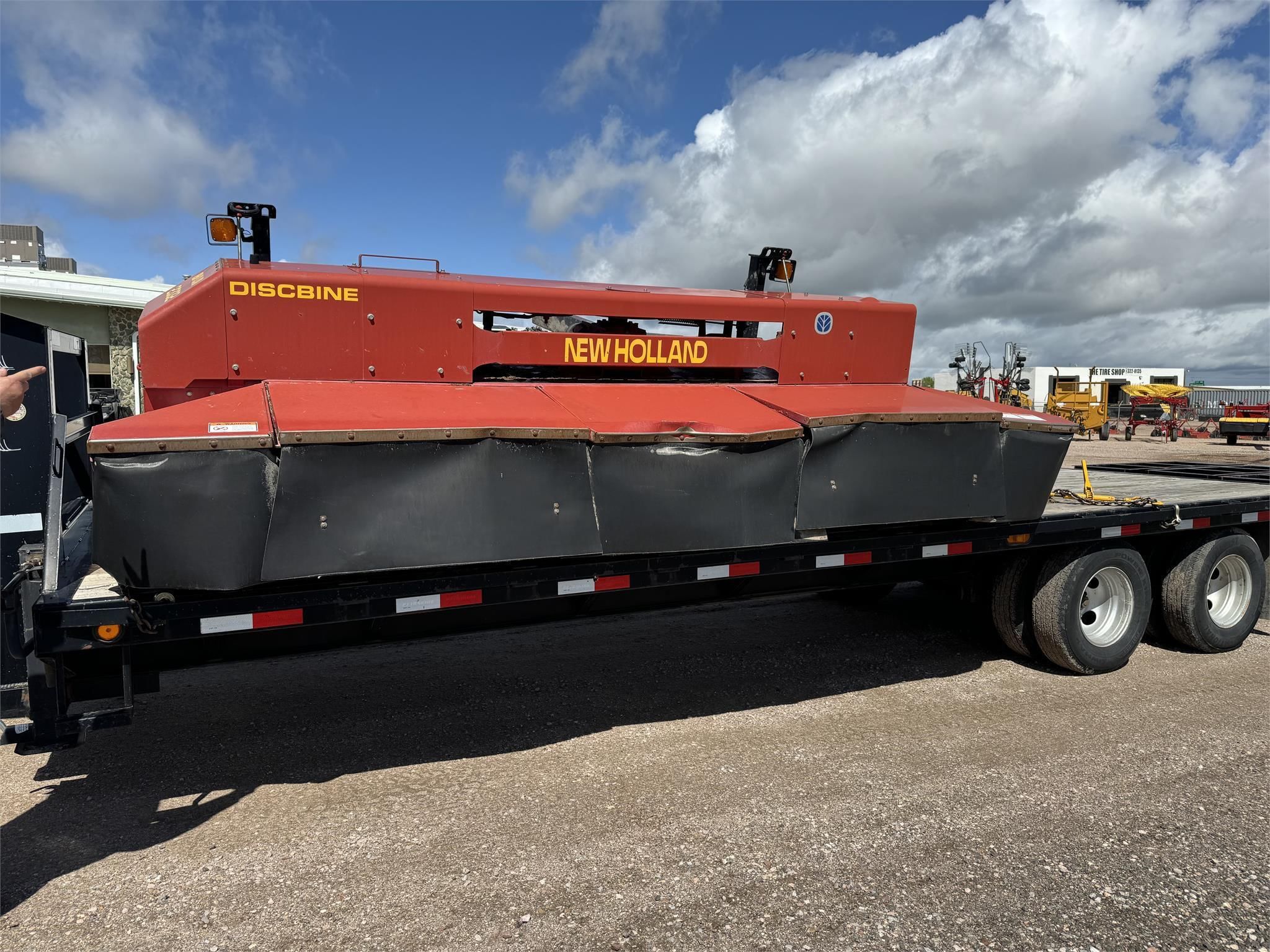 Main image New Holland 2332