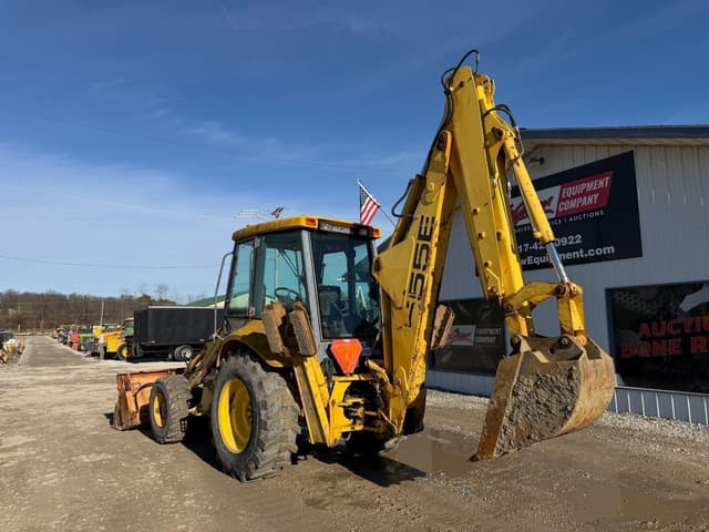 Image of New Holland 555E equipment image 2