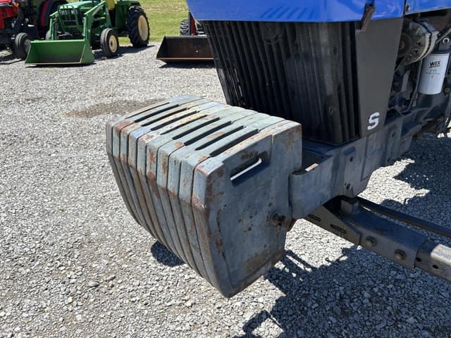 Image of New Holland 7610S equipment image 2