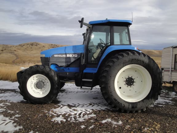 Image of New Holland 8870 equipment image 1