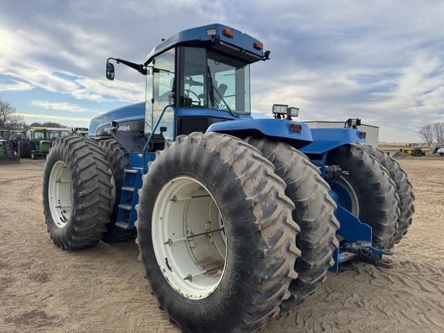 Image of New Holland 9684 equipment image 3