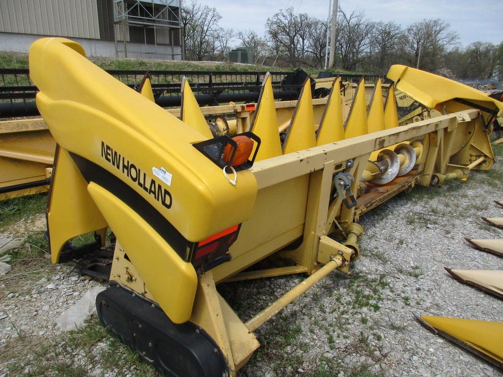 2001 New Holland 96C Equipment Image0