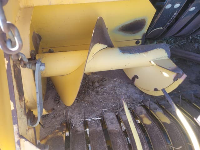 Image of New Holland BB960S equipment image 3