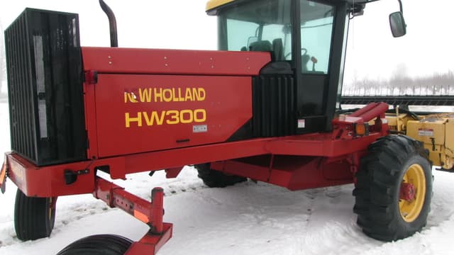 Image of New Holland HW300 equipment image 2