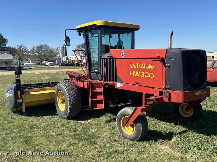 2001 New Holland HW320 Lot No. FB7388 Hay and Forage For Sale with