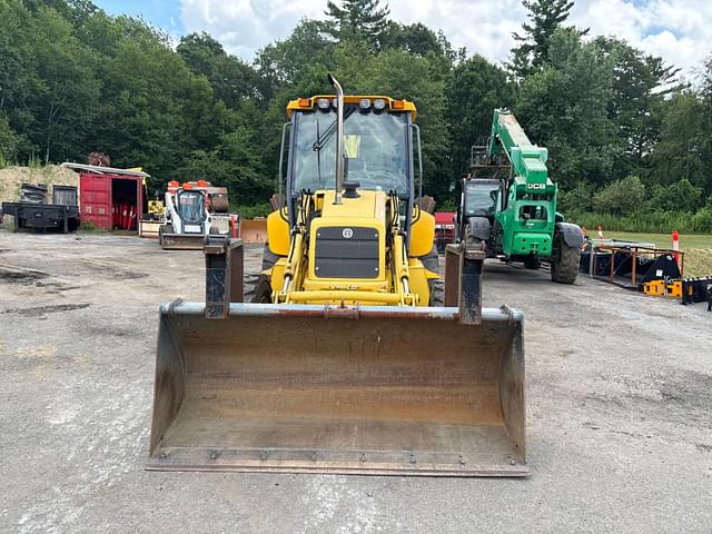 Image of New Holland LB110 equipment image 1
