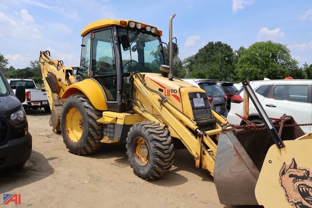 Image of New Holland LB110 equipment image 1