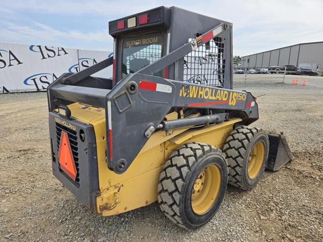 Image of New Holland LS150 equipment image 4